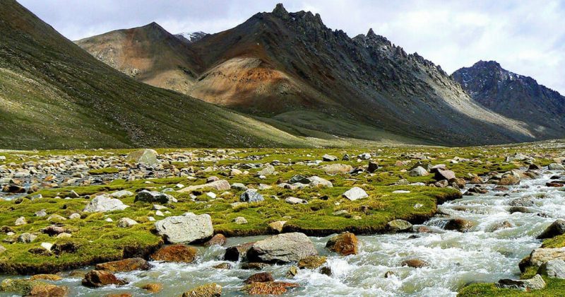 manaslu tsum valley trekking cost